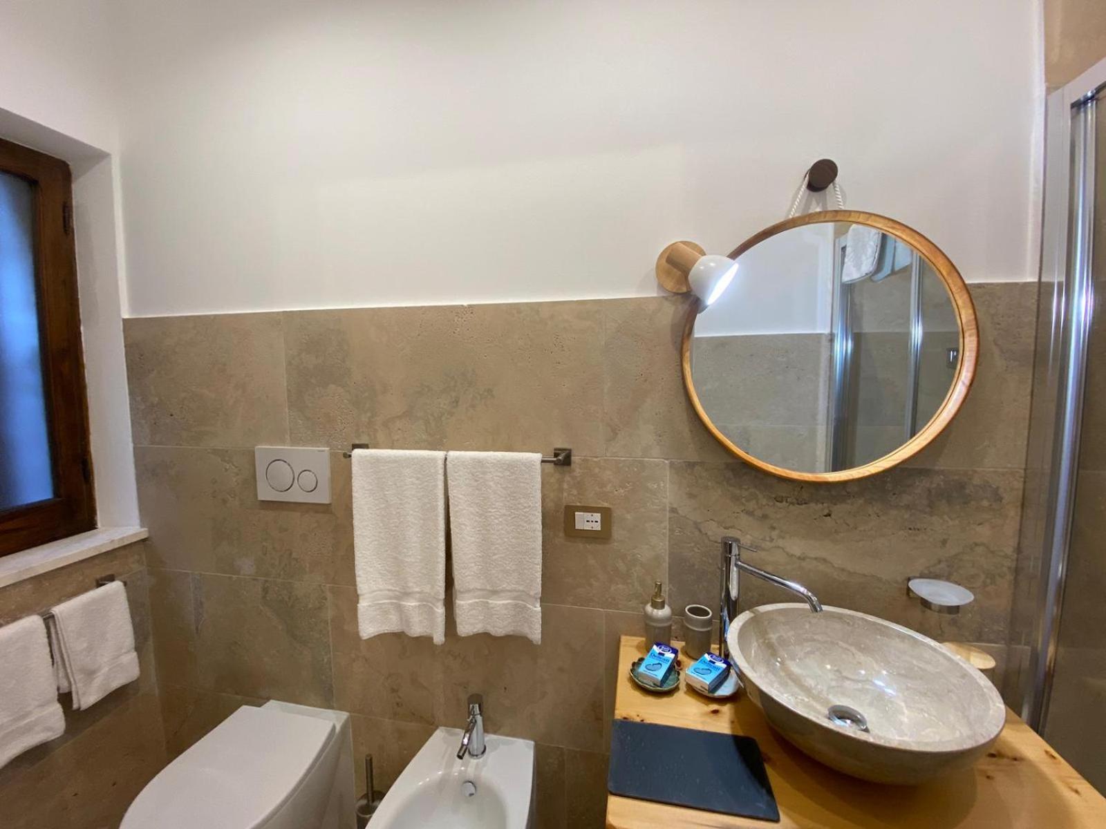 Lastamperia19 Camere-Rooms Montepulciano Stazione Buitenkant foto