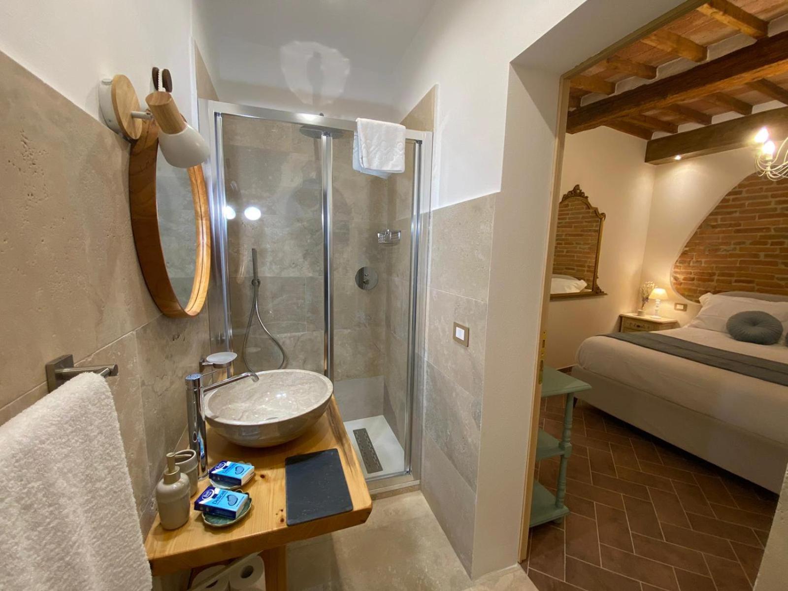 Lastamperia19 Camere-Rooms Montepulciano Stazione Buitenkant foto